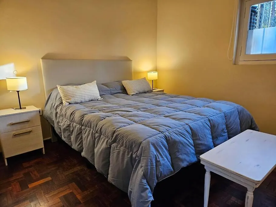 Warm House Close To Aristides Street And The Park メンドーサ